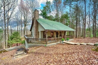 Building Photo - 325 White Water Run