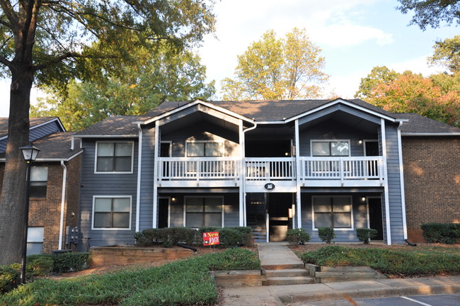 Wendover At River Oaks Apartments - Greensboro, NC | Apartments.com