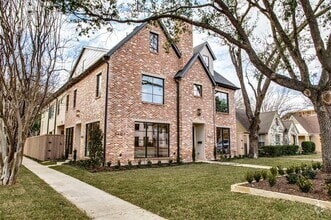 Building Photo - 4401 Glenwick Ln