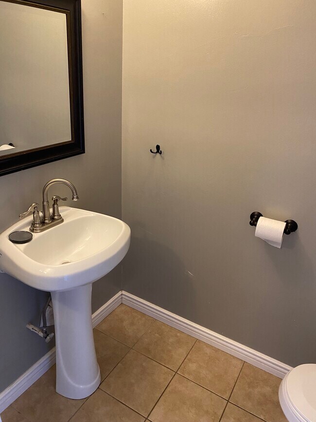 Foto del edificio - 5460 White Oak Ave