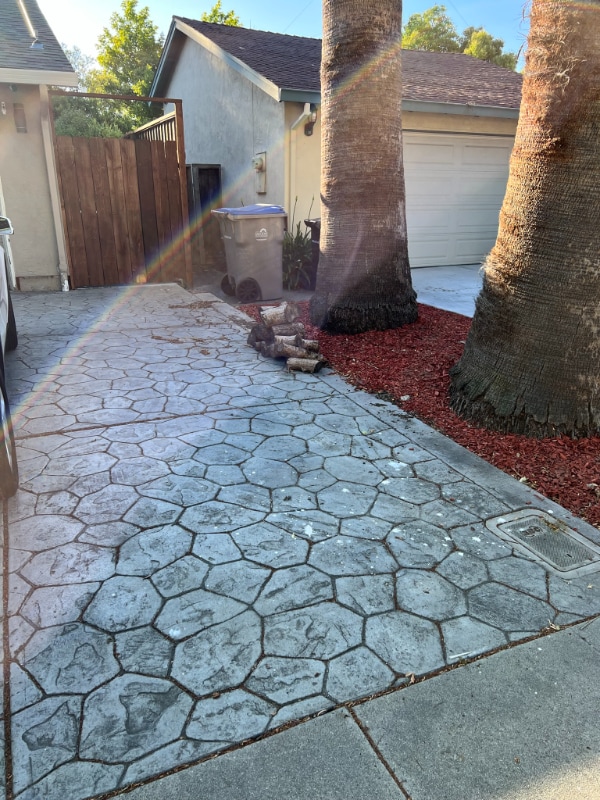 Building Photo - 9999 Montalvo Dr
