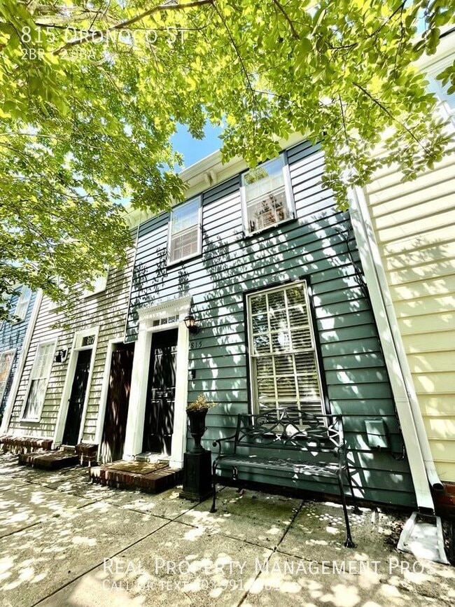 Building Photo - 815 Oronoco St