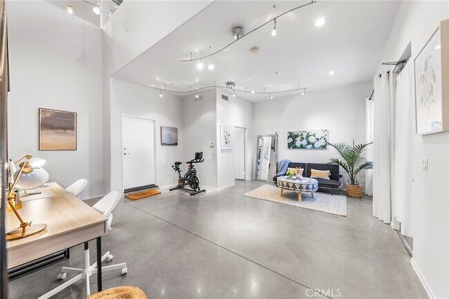 Foto del edificio - 210 N Spurgeon St