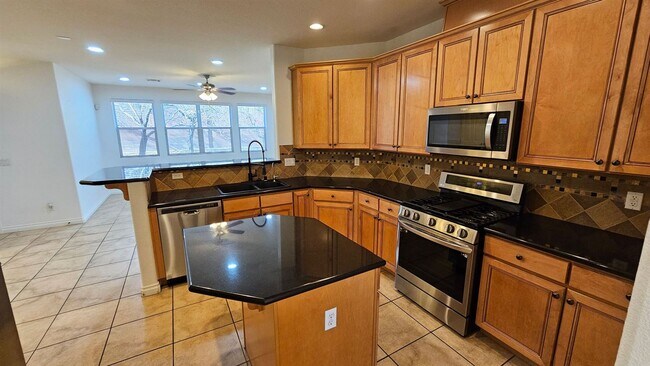 Foto del edificio - 4 br, 3 bath House - 10297 Burwood St
