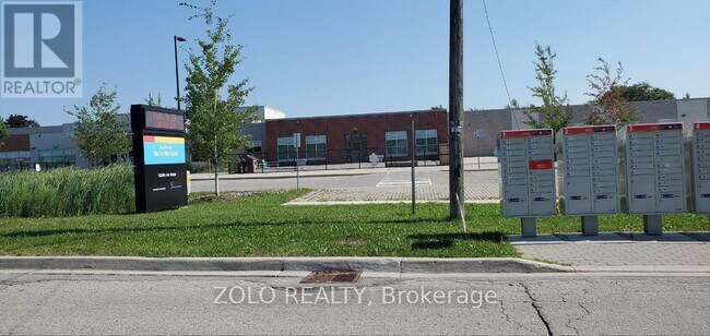 Building Photo - 14 Elm Grove Ave