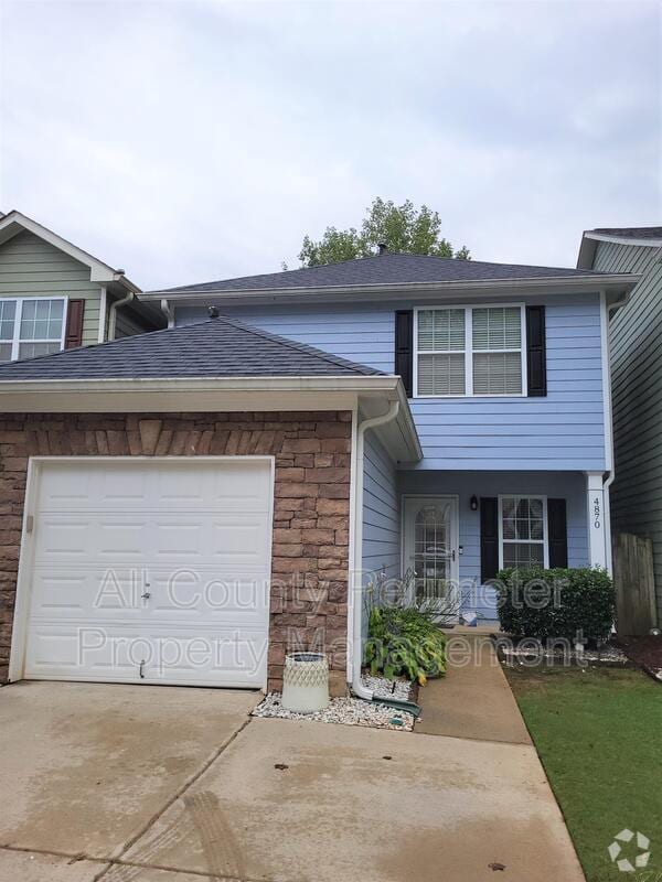 Building Photo - 4870 Tangerine Cir