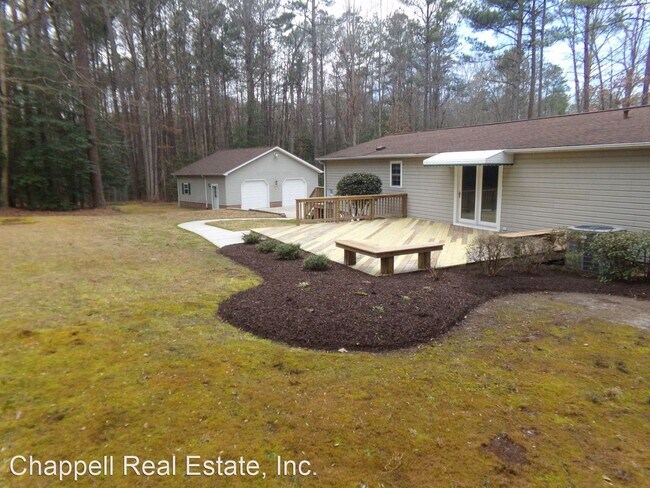 Building Photo - 3 br, 3 bath House - 16411 South Crater Road