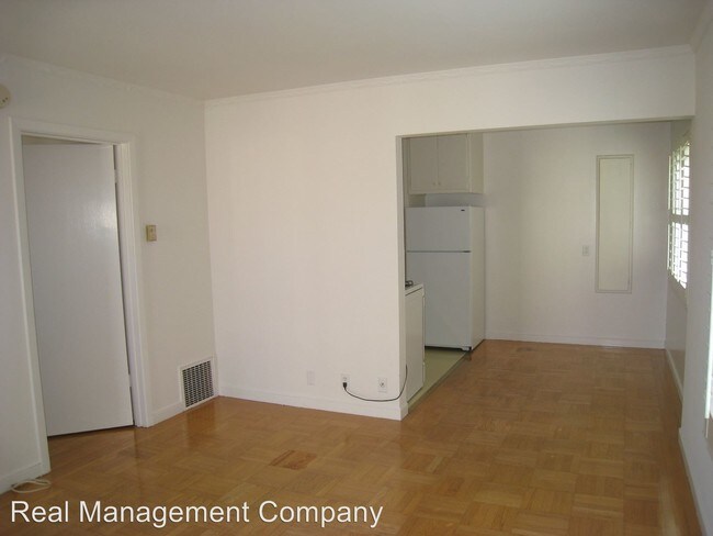 Building Photo - 4434 Fulton St