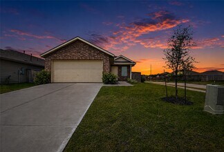 Building Photo - 18671 Cepagatti Dr