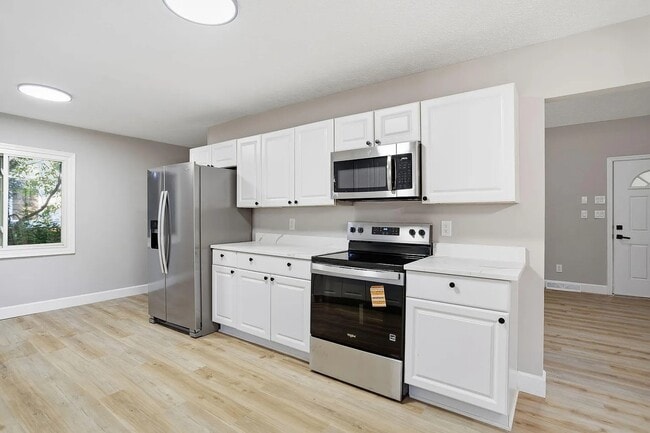 Building Photo - 1707 Bateman Bridge Rd