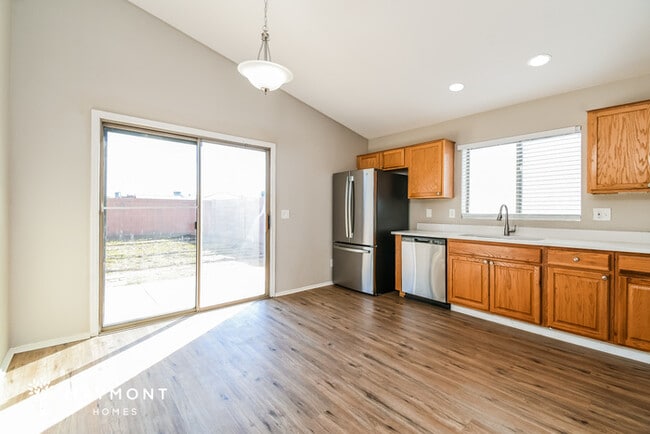 Foto del edificio - 525 S St Claire