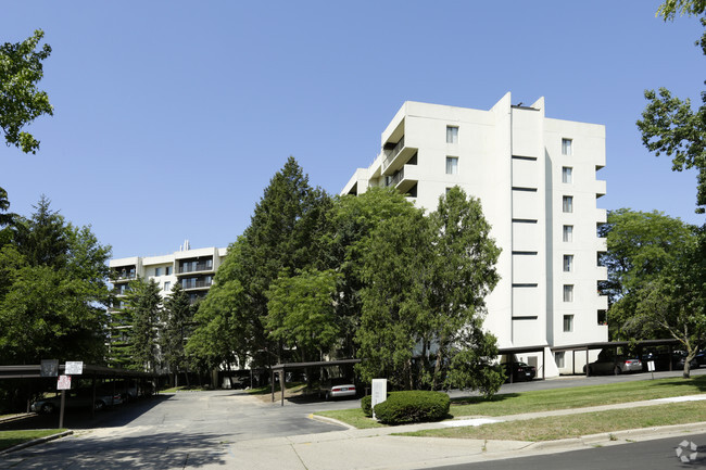 Foto del edificio - Viewpointe Apartments