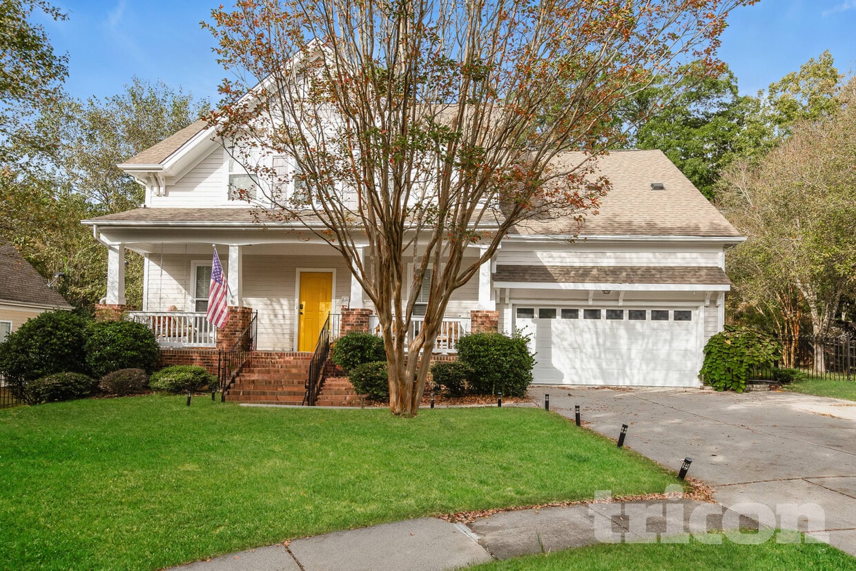 Primary Photo - 1519 Peak Ct