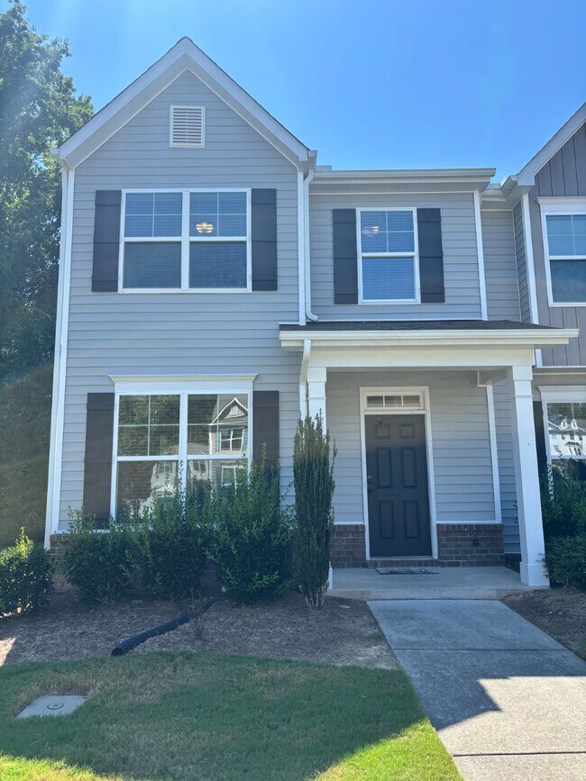 Foto del edificio - 102 Harvest Oaks Ln