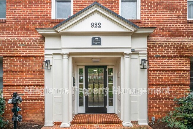 Foto del edificio - 922 S Washington St