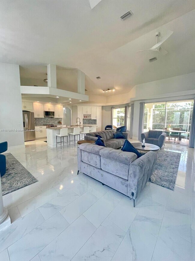 Foto del edificio - 8268 Southwind Bay Cir