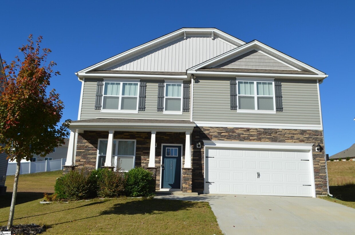 194 Fenwick Dr, Woodruff, SC 29388 House Rental in Woodruff, SC