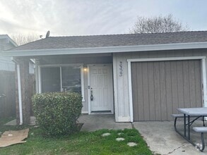 Building Photo - 3327 Jayanne Way