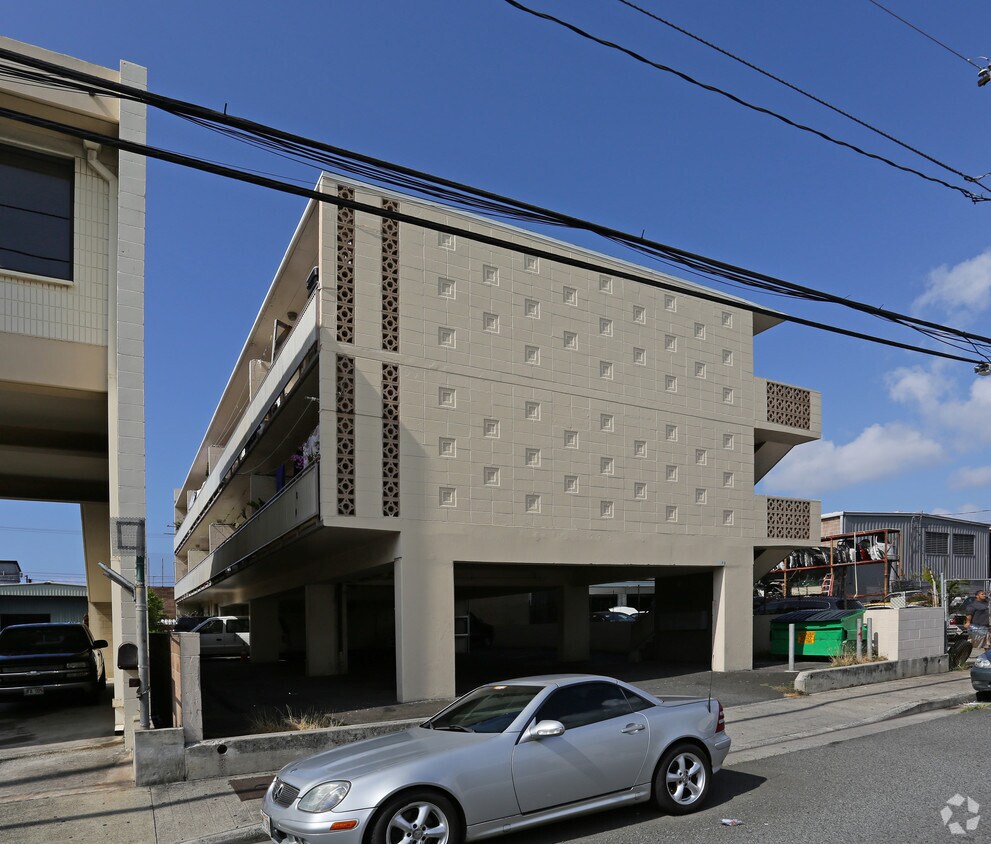 Building Photo - 1923 Homerule St