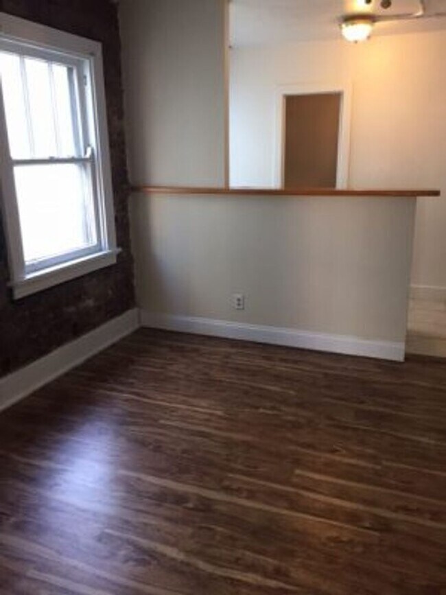 Foto del edificio - 2817 Glendora Ave