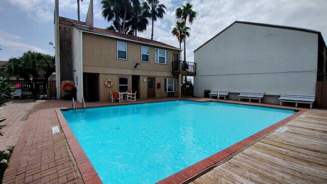 Foto del edificio - 200 W Kingfish St