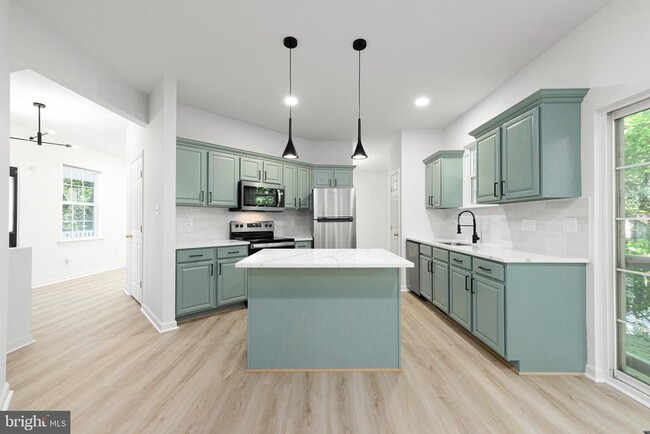 Foto del edificio - 2032 S Langley St