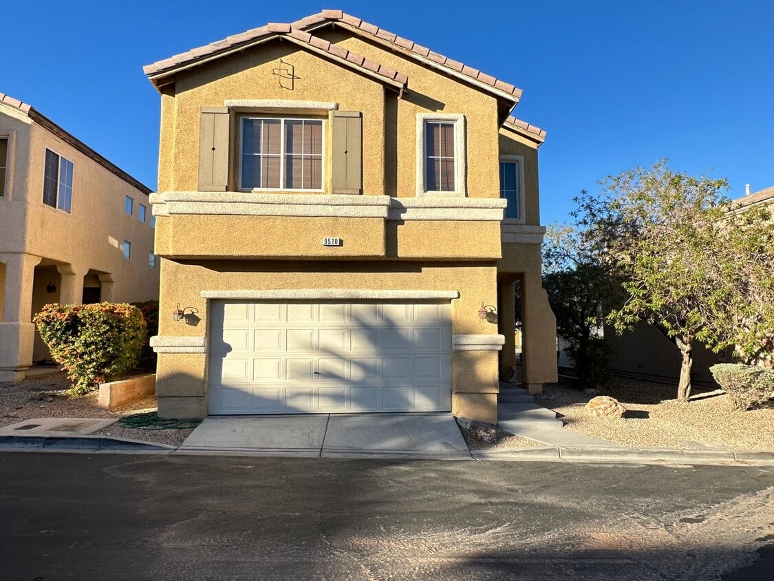 9510 Diamond Bridge Ave