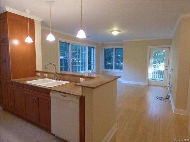 Foto del edificio - 2 Homestead Ln