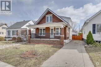 Building Photo - 1444 Bernard