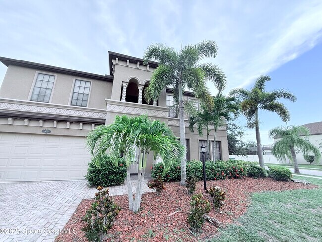 Building Photo - 1185 Talon Way