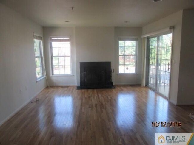 Foto del edificio - 59 Chariot Ct