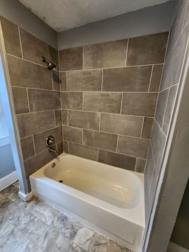 Four Bedroom Home located on Eastside of Indy House Rental in