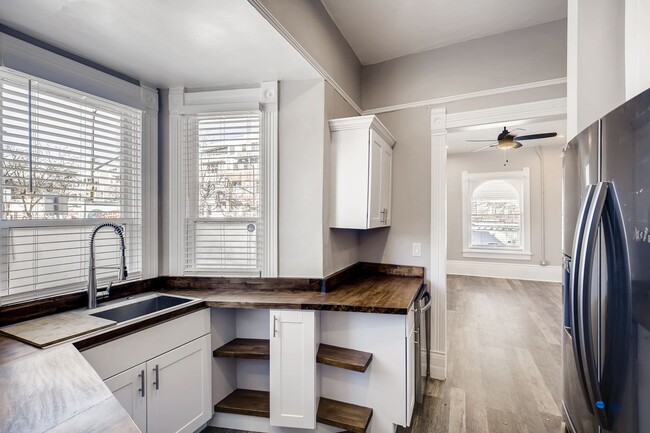 Building Photo - Completely Remodeled Historic Boulder Home...