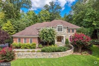 Building Photo - 7814 Crownhurst Ct