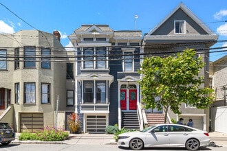 Building Photo - 814 22nd St