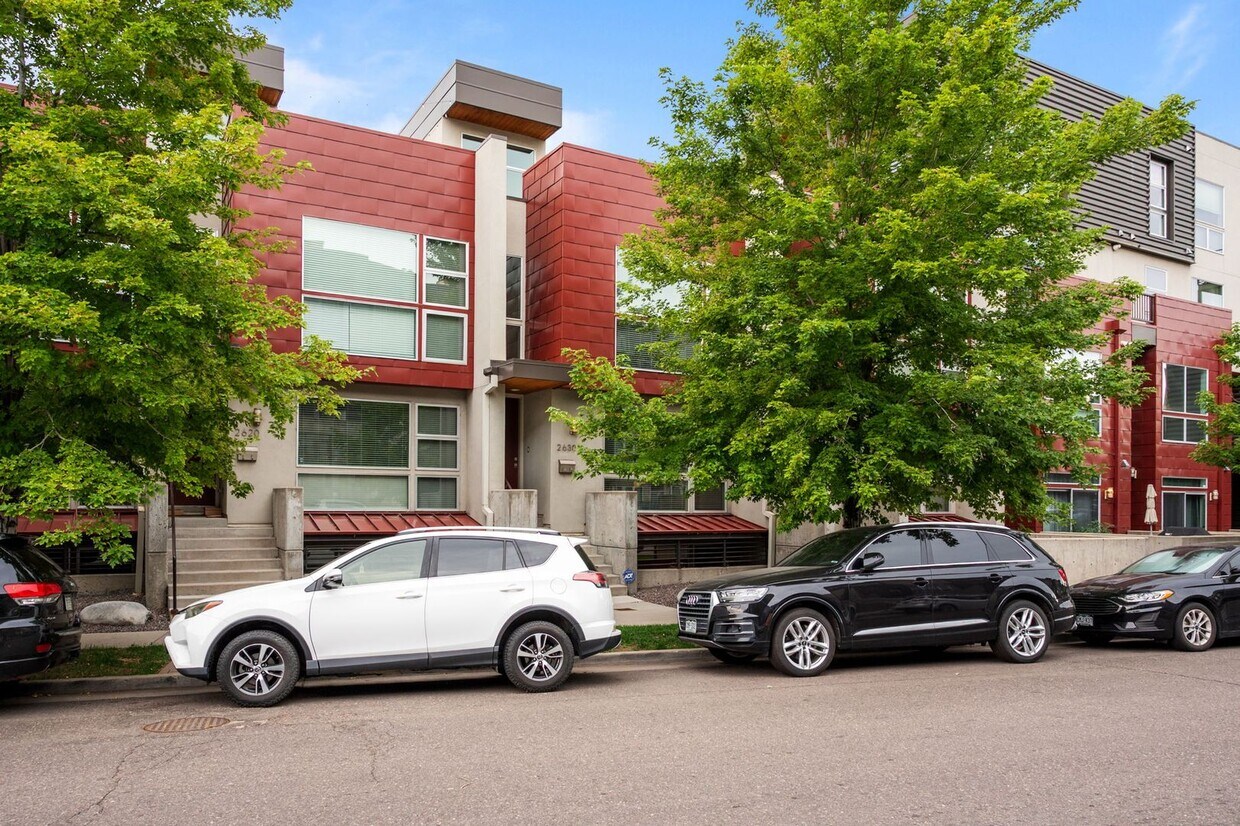 Downtown townhouse for rent - Downtown townhouse for rent