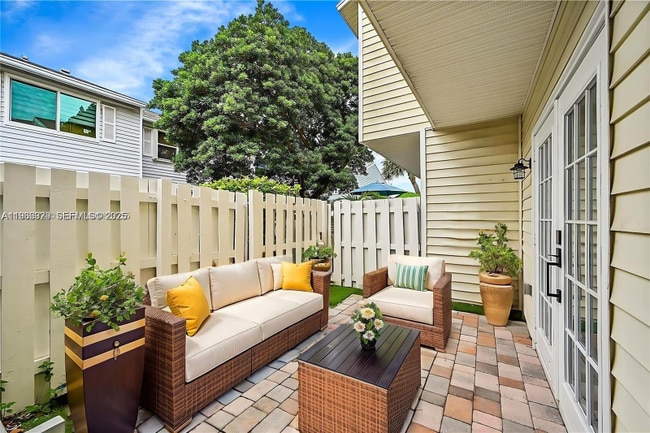 Photo - 2699 NE 15th St Townhome