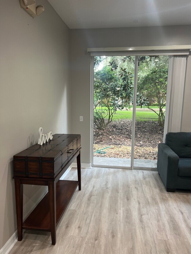 Photo - 5156 Regatta Dr House