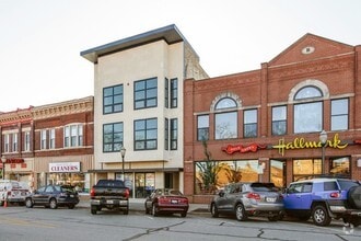 Building Photo - 8 W Burlington Ave