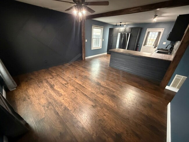 Photo - 6412 Marcy St House