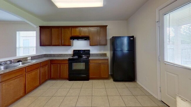 Foto del edificio - 411 Quail Hollow Dr