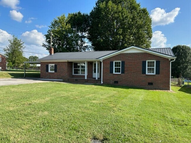 Foto del edificio - Lovely Ranch Home in Woodbury