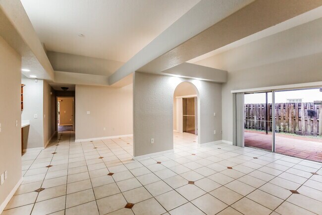 Foto del edificio - 19408 NW 83rd Ave