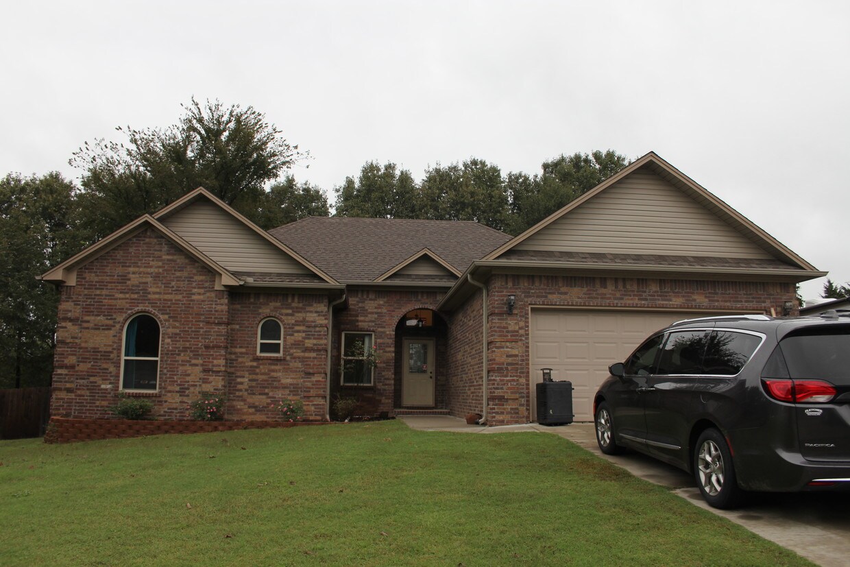 130 Fuscata Loop, Lonoke, AR 72086 - House Rental in Lonoke, AR ...