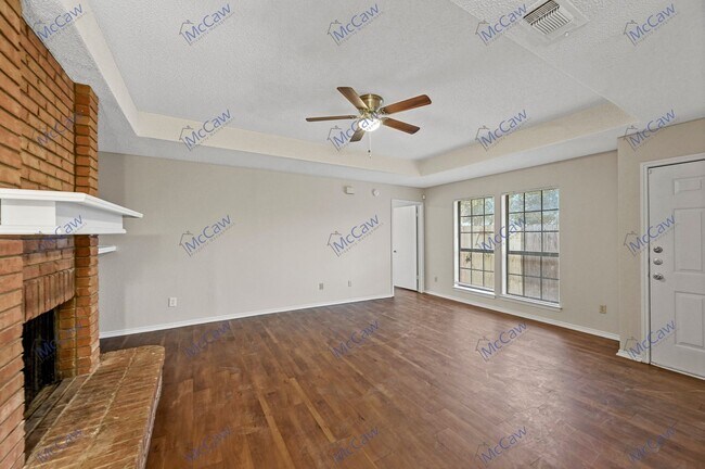 Foto del edificio - Cute 2/2 Duplex Home in Fort Worth (76133)!