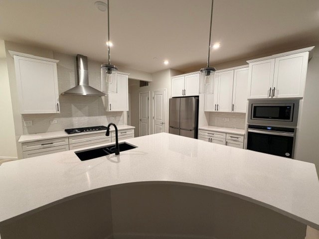 Foto del edificio - 2104 Weatherbee Ln