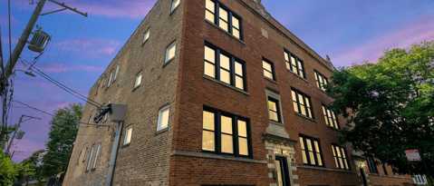 Building Photo - 1525 W Cullom Ave