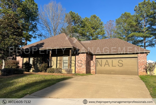 Building Photo - 116 Cedar Green Dr