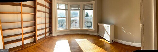 Foto del edificio - 125 E Main St