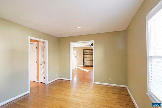 Foto del edificio - 755 King St